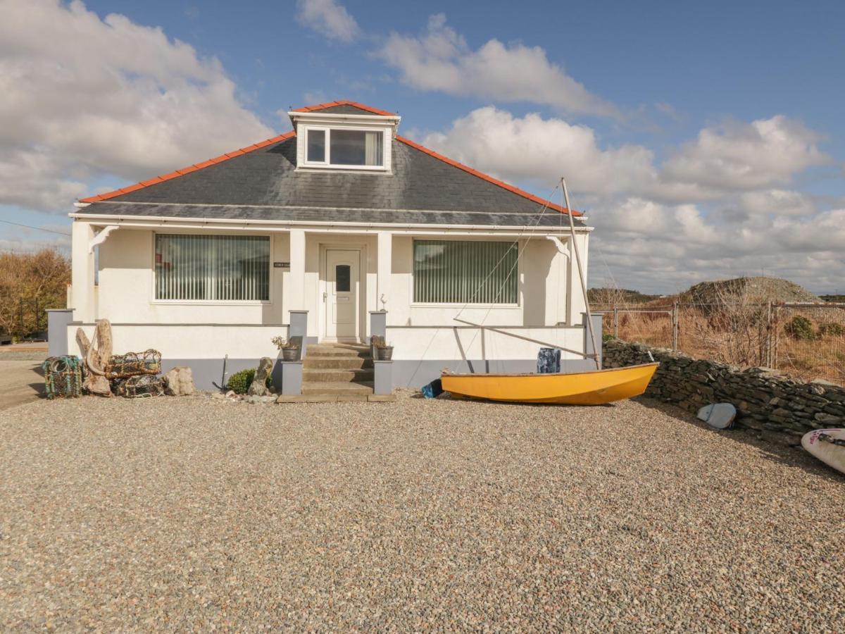 Coed Llai Villa Holyhead Eksteriør billede
